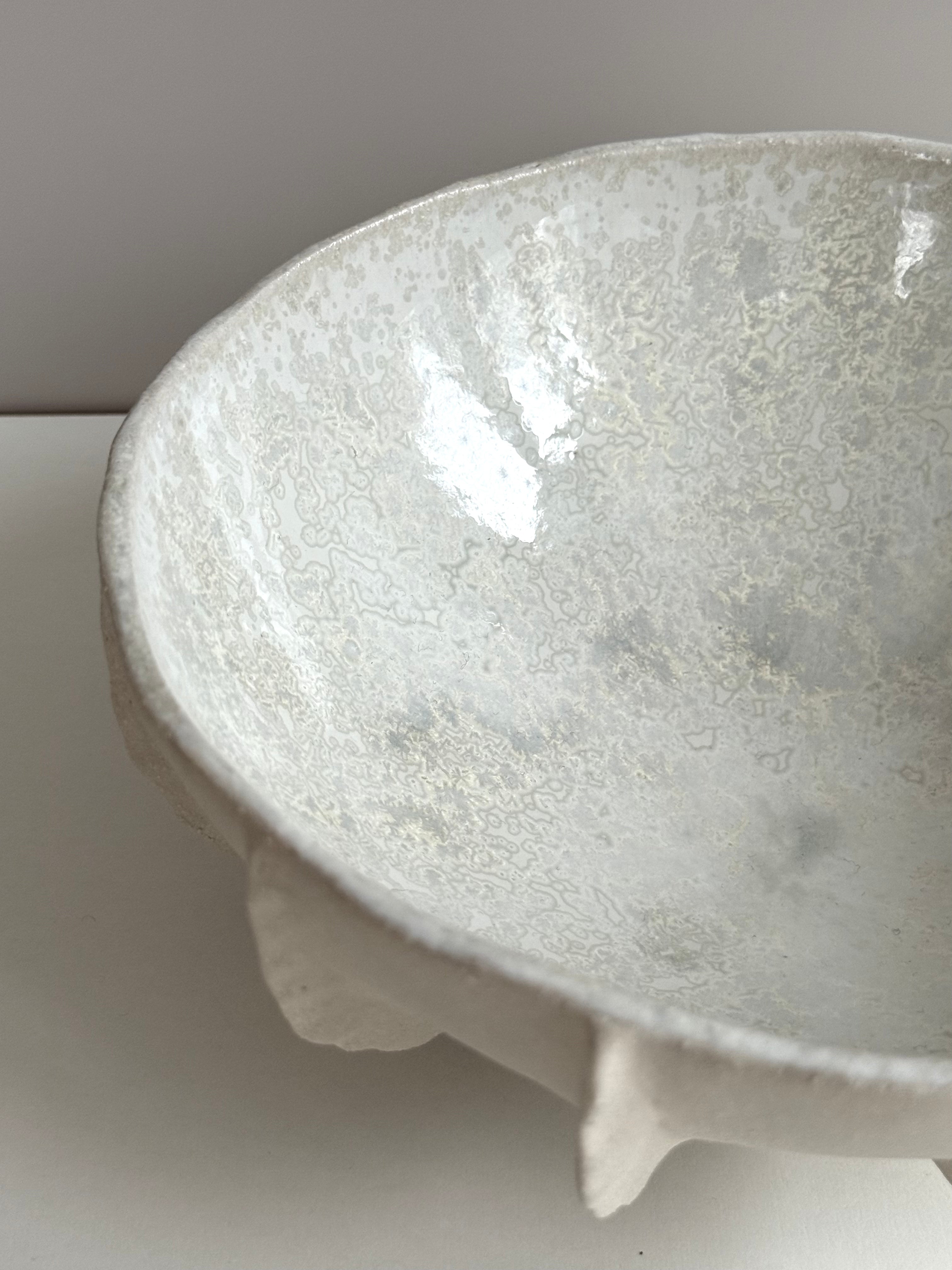 Skulpturale Obst- und Dekoschale