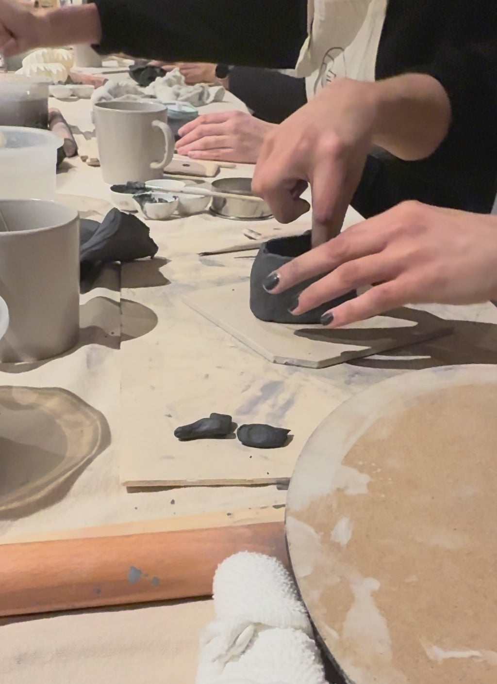 20.03. Black is beautiful - Töpfern mit schwarzem Ton